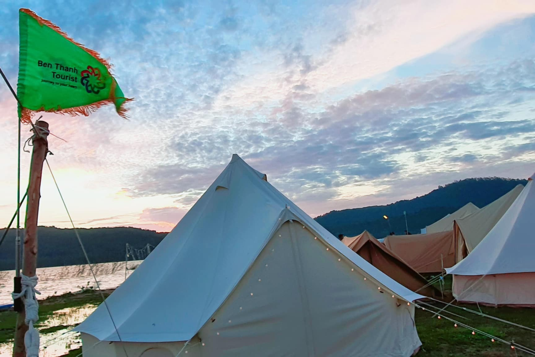 Tour Camping Hồ Dầu Tiếng