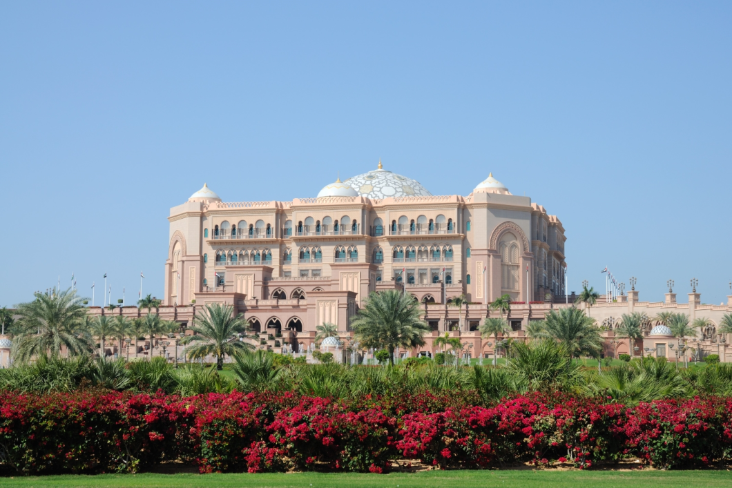 Du Lịch Dubai: Abu Dhabi - Miracle Garden - Sheikh Zayed - Palm Jumeirah