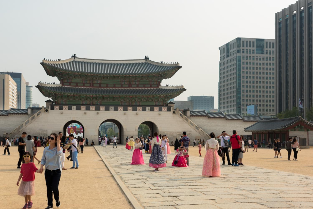 Du Lịch Hàn Quốc: Seoul - Nami - Ikseondong - Everland - Hero Show