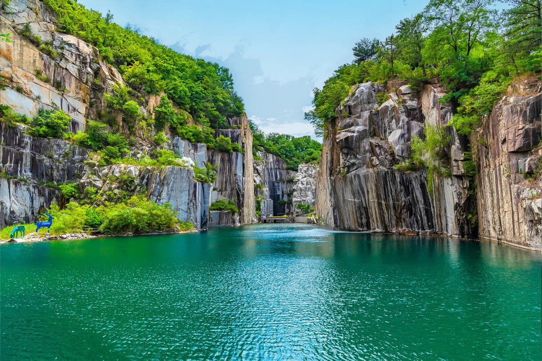 Du Lịch Hàn Quốc (Tour Cao Cấp): Seoul - Pocheon - Suwon - Everland