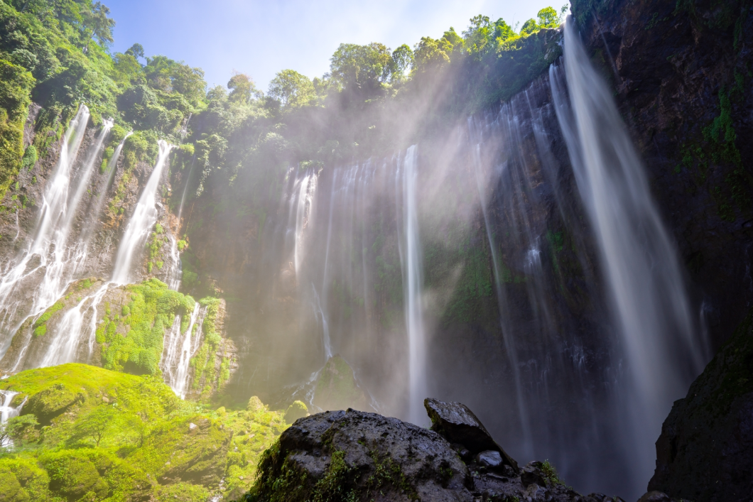 Du Lịch Indonesia: Trekking Ngắm Núi Lửa Bromo - Hồ Axit Ijen Xanh Ngọc - Thác Tumpak Sewu - Royal Brunei Airlines