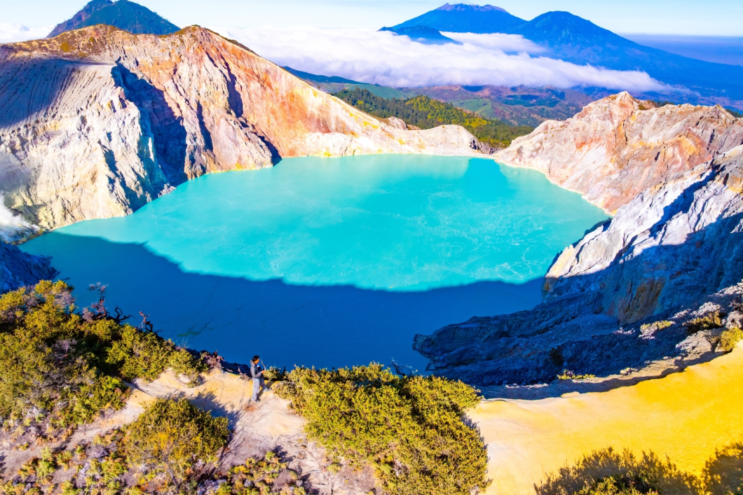 Du Lịch Indonesia: Trekking Ngắm Núi Lửa Bromo - Hồ Axit Ijen Xanh Ngọc - Thác Tumpak Sewu - Royal Brunei Airlines