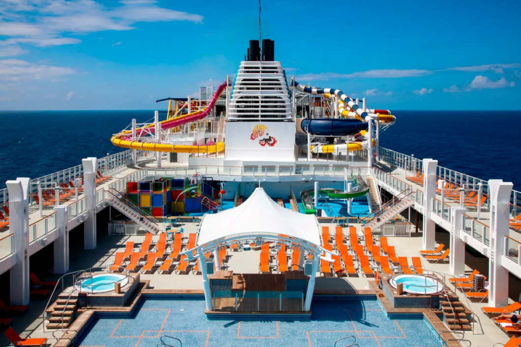 Du Lịch Singapore - Malaysia: 03 Đêm Du Thuyền Genting Dream - Phố Cổ Penang - Malacca