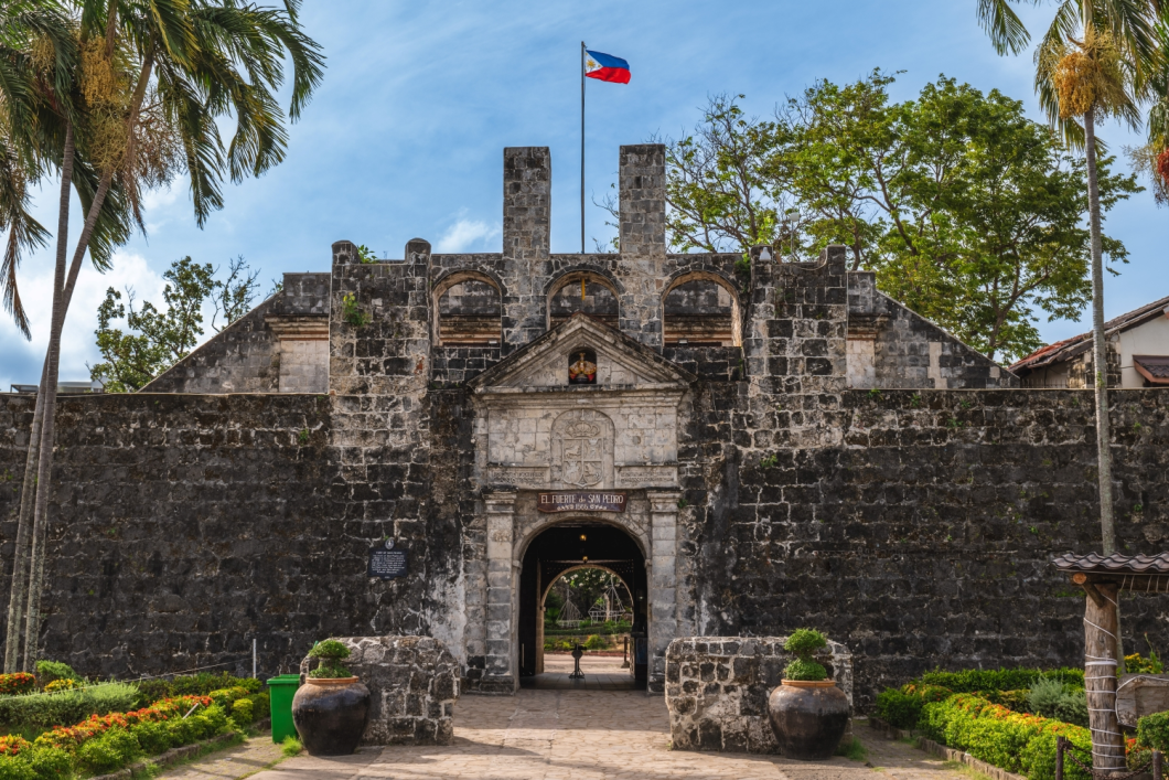 Du Lịch Philippines: Cebu - Nalusuan - Oslob - Bơi Cùng Đàn Cá Mồi Ở Moalboal - Cá Mập Voi Oslob