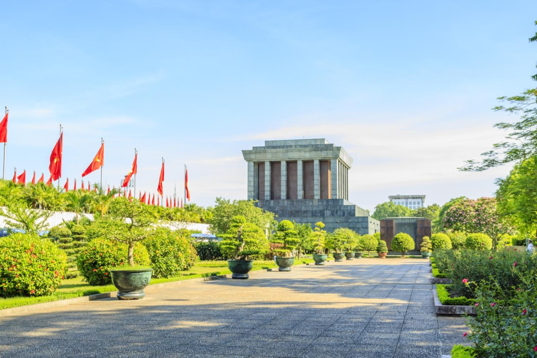 Du Lịch Hà Nội - Tuyệt Tình Cốc - Bái Đính - Tràng An - Hạ Long - Yên Tử - Sapa - Fansipan
