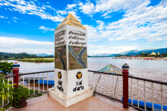 Du Lịch Thái Lan: Chiang Mai - Chiang Rai - Đặc Sản Địa Phương - Khu Bảo Tồn Voi - Thiên Đường Hoa Royal Flora Garden