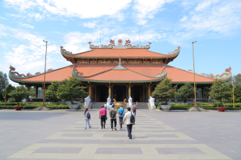 Du Lịch Củ Chi: Tour Xe Đạp - Ngày Bình Yên Trên Vùng Đất Thép