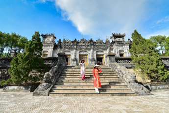 Du Lịch Đà Nẵng: Bán Đảo Sơn Trà - Hội An - Cố Đô Huế
