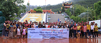 BenThanh Tourist tổ chức tour 1.300 du khách