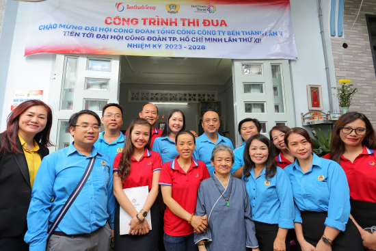 BenThanh Tourist trao mái ấm công đoàn cho đoàn viên