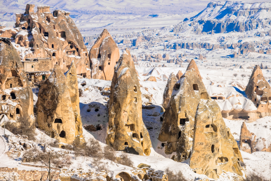 Khám phá thành phố ngầm Cappadocia – kỳ quan ẩn sâu trong lòng núi đá