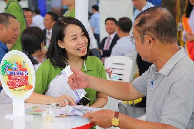 Mạng bán tour du lịch trực tuyến hàng đầu tại Việt Nam | BenThanh Tourist Mạng bán tour du lịch trực tuyến hàng đầu tại Việt Nam | BenThanh Tourist