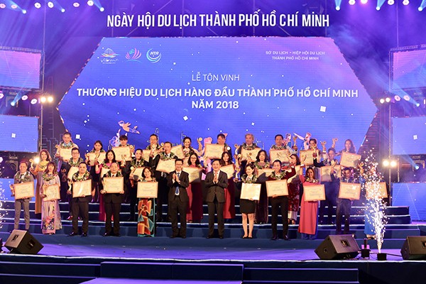 Mạng bán tour du lịch trực tuyến hàng đầu tại Việt Nam | BenThanh Tourist Mạng bán tour du lịch trực tuyến hàng đầu tại Việt Nam | BenThanh Tourist