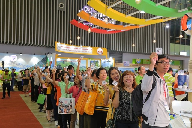 Mạng bán tour du lịch trực tuyến hàng đầu tại Việt Nam | BenThanh Tourist