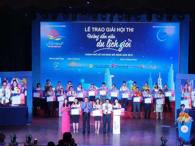 Mạng bán tour du lịch trực tuyến hàng đầu tại Việt Nam | BenThanh Tourist
