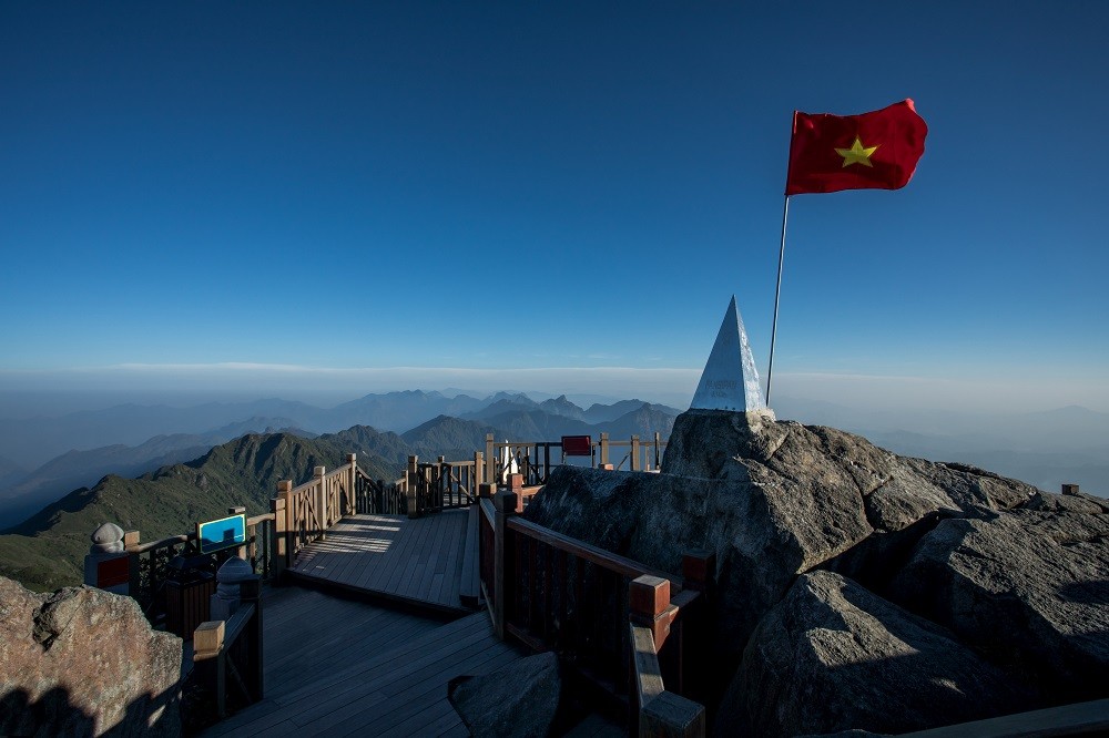 Mạng bán tour du lịch trực tuyến hàng đầu tại Việt Nam | BenThanh Tourist Mạng bán tour du lịch trực tuyến hàng đầu tại Việt Nam | BenThanh Tourist