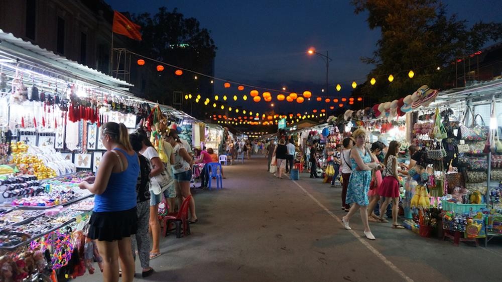 cho-dem-nha-trang cho-dem-nha-trang