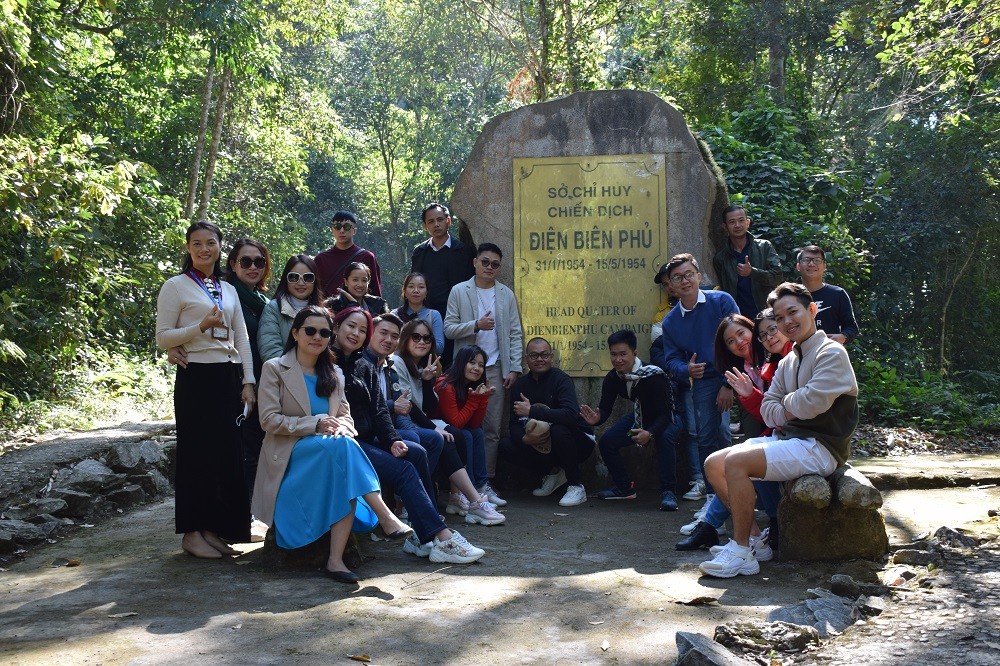 Mạng bán tour du lịch trực tuyến hàng đầu tại Việt Nam | BenThanh Tourist Mạng bán tour du lịch trực tuyến hàng đầu tại Việt Nam | BenThanh Tourist