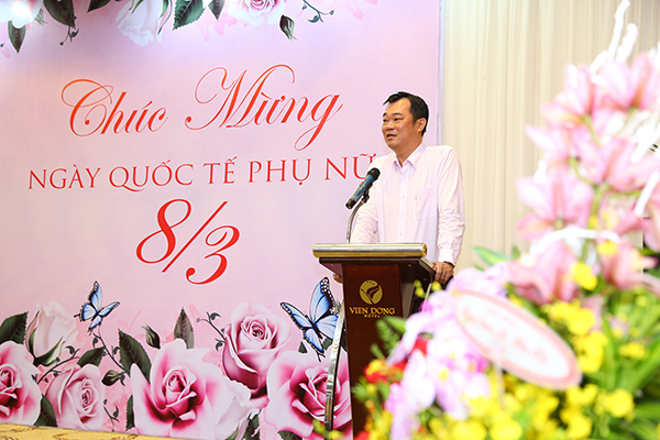 Chủ tịch HĐQT BenThanh Tourist phát biểu chúc mừng tại sự kiện. Chủ tịch HĐQT BenThanh Tourist phát biểu chúc mừng tại sự kiện.