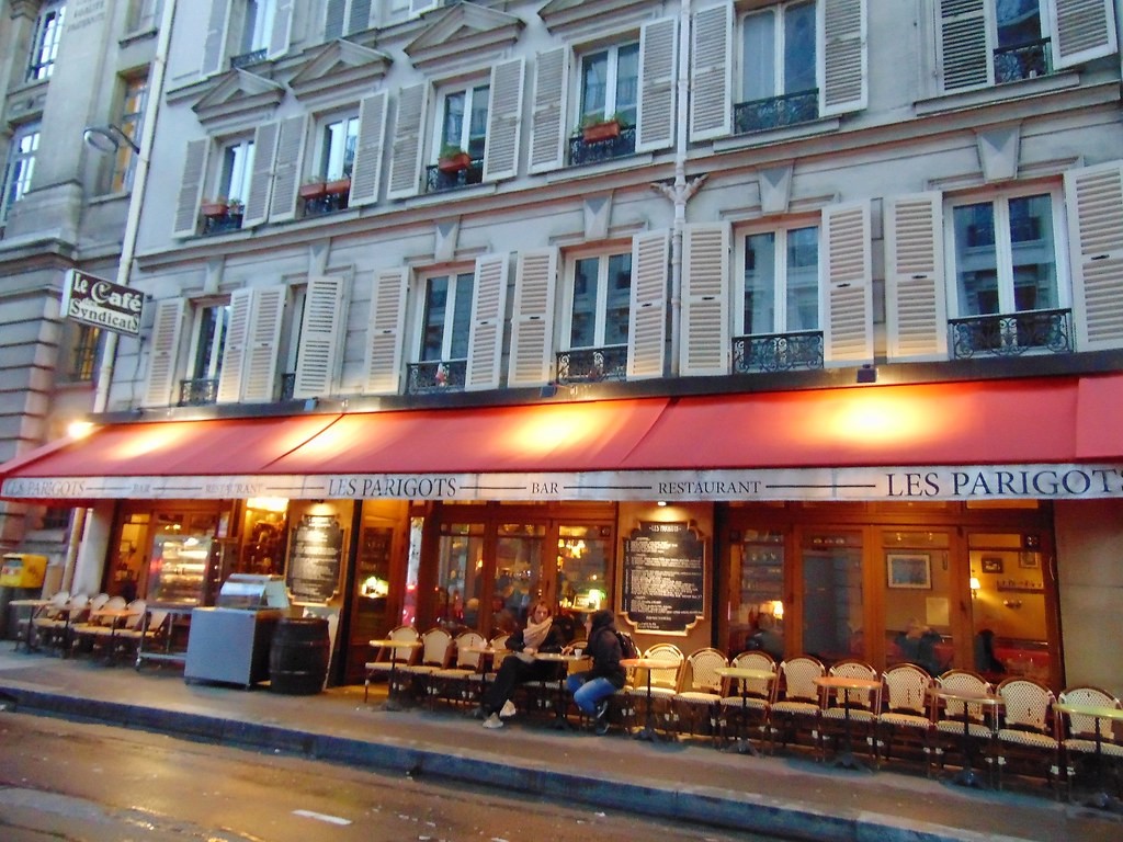 Les Parigots