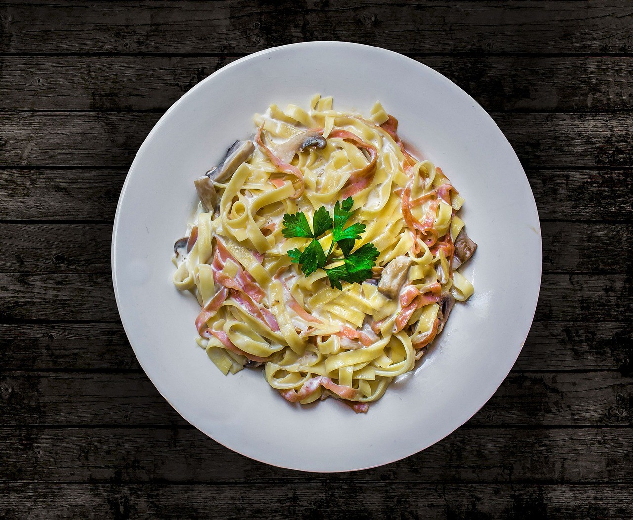 mì carbonara mì carbonara