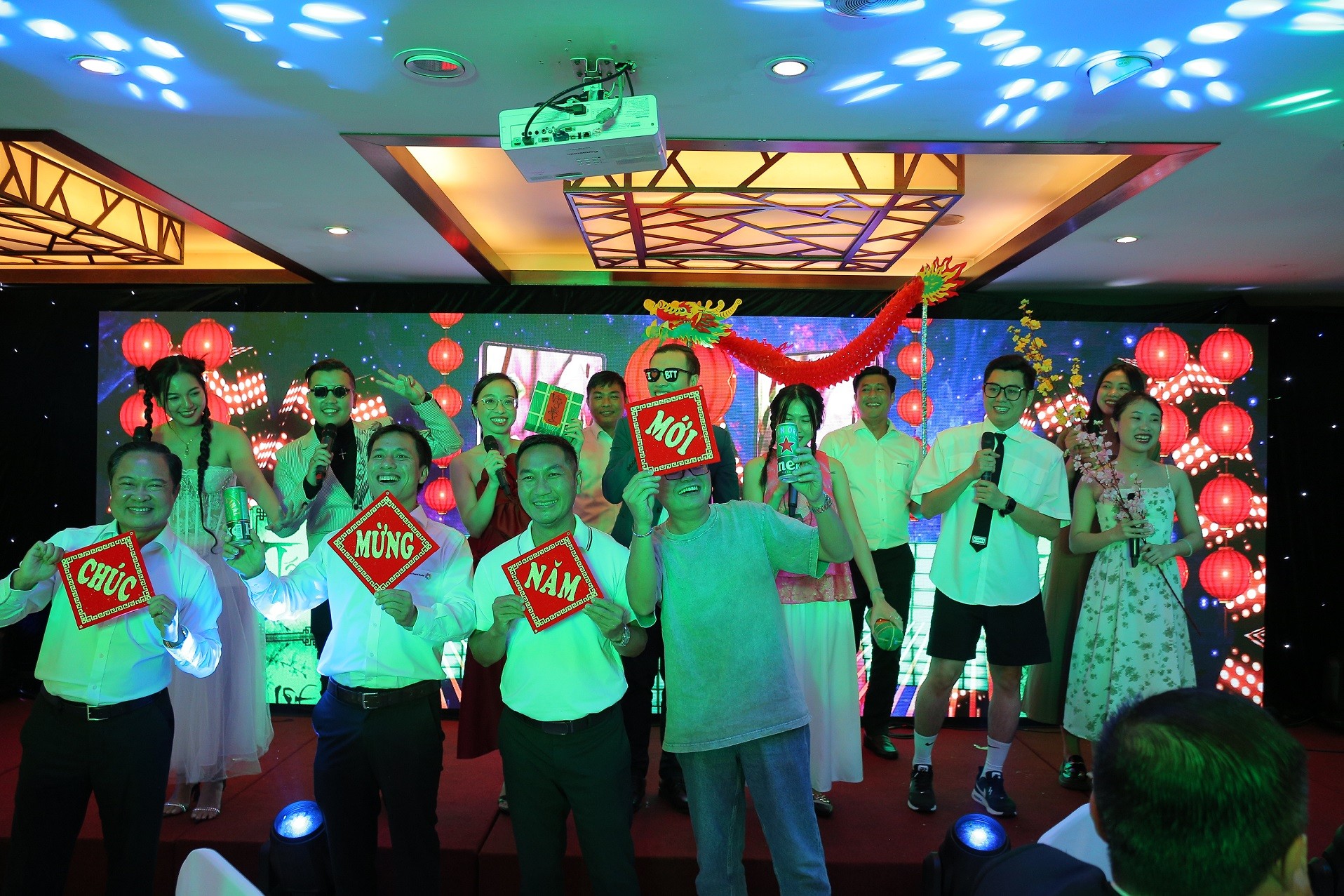 Mạng bán tour du lịch trực tuyến hàng đầu tại Việt Nam | BenThanh Tourist Mạng bán tour du lịch trực tuyến hàng đầu tại Việt Nam | BenThanh Tourist
