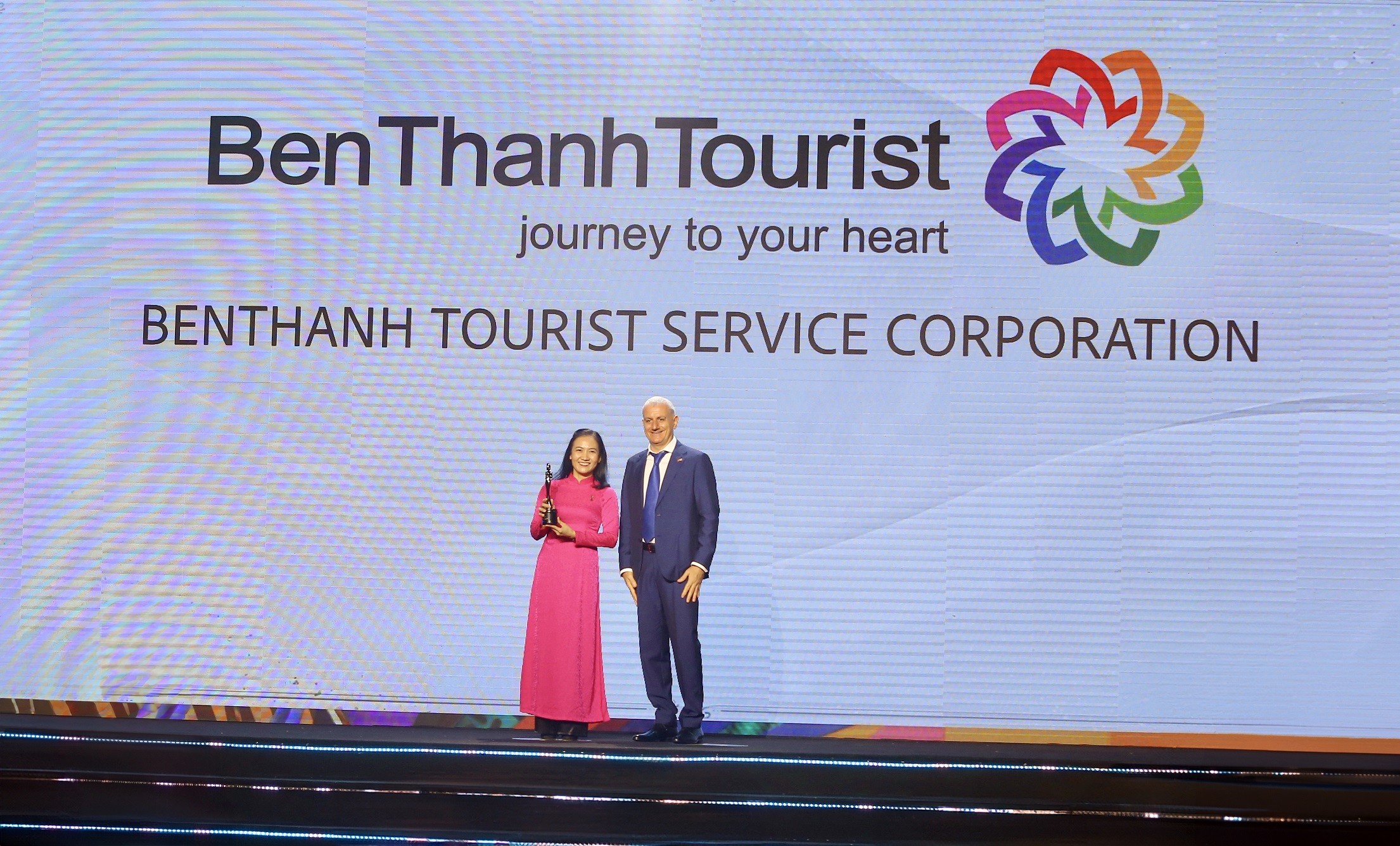 Mạng bán tour du lịch trực tuyến hàng đầu tại Việt Nam | BenThanh Tourist Mạng bán tour du lịch trực tuyến hàng đầu tại Việt Nam | BenThanh Tourist